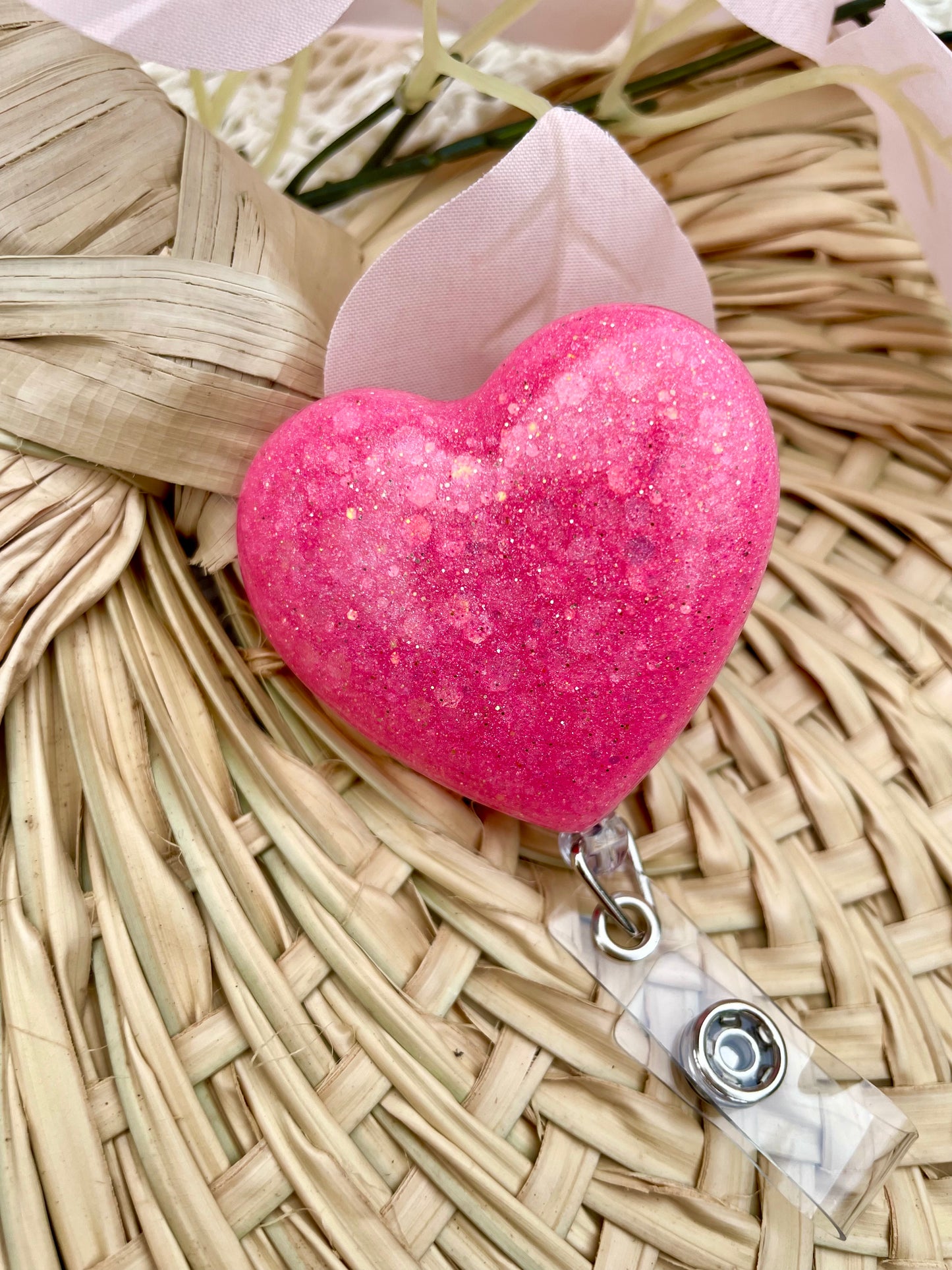 Badge Reel Retractible Sparkly Glitter Hearts