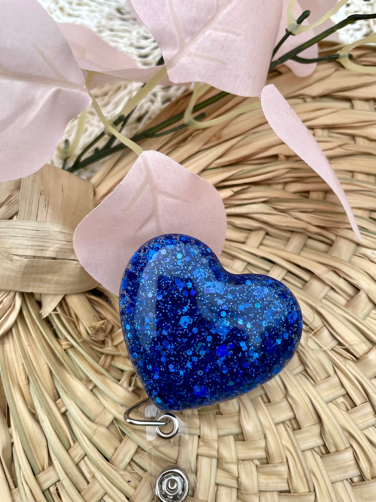 Badge Reel Retractible Sparkly Glitter Hearts